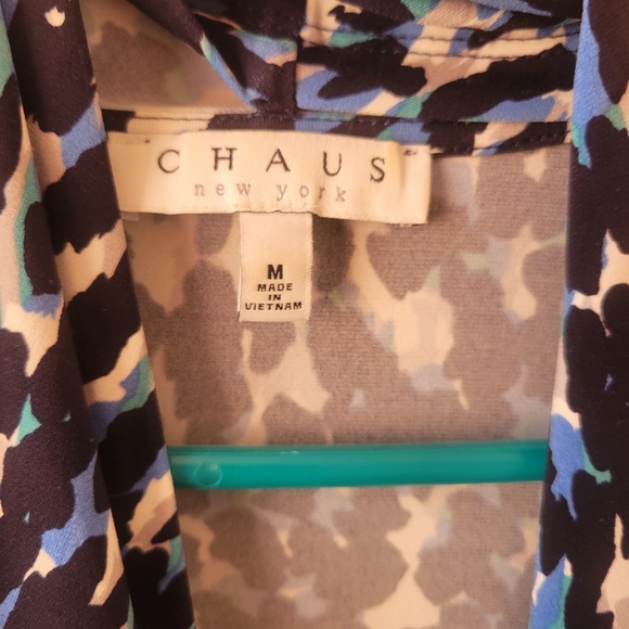 Chaus New York, top ( closet cleanout) - Picture 2 of 4